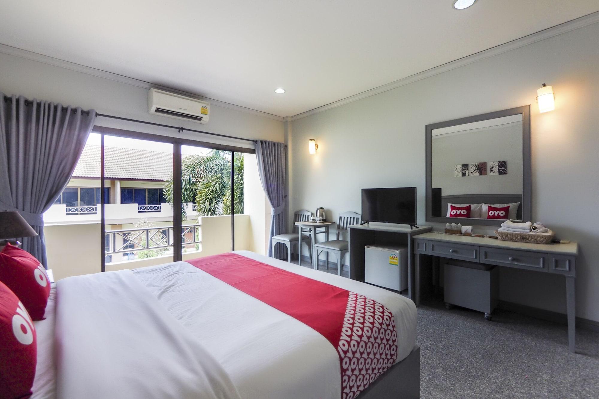 Oyo 859 Golden Land Hotel Chiang Rai Exterior photo