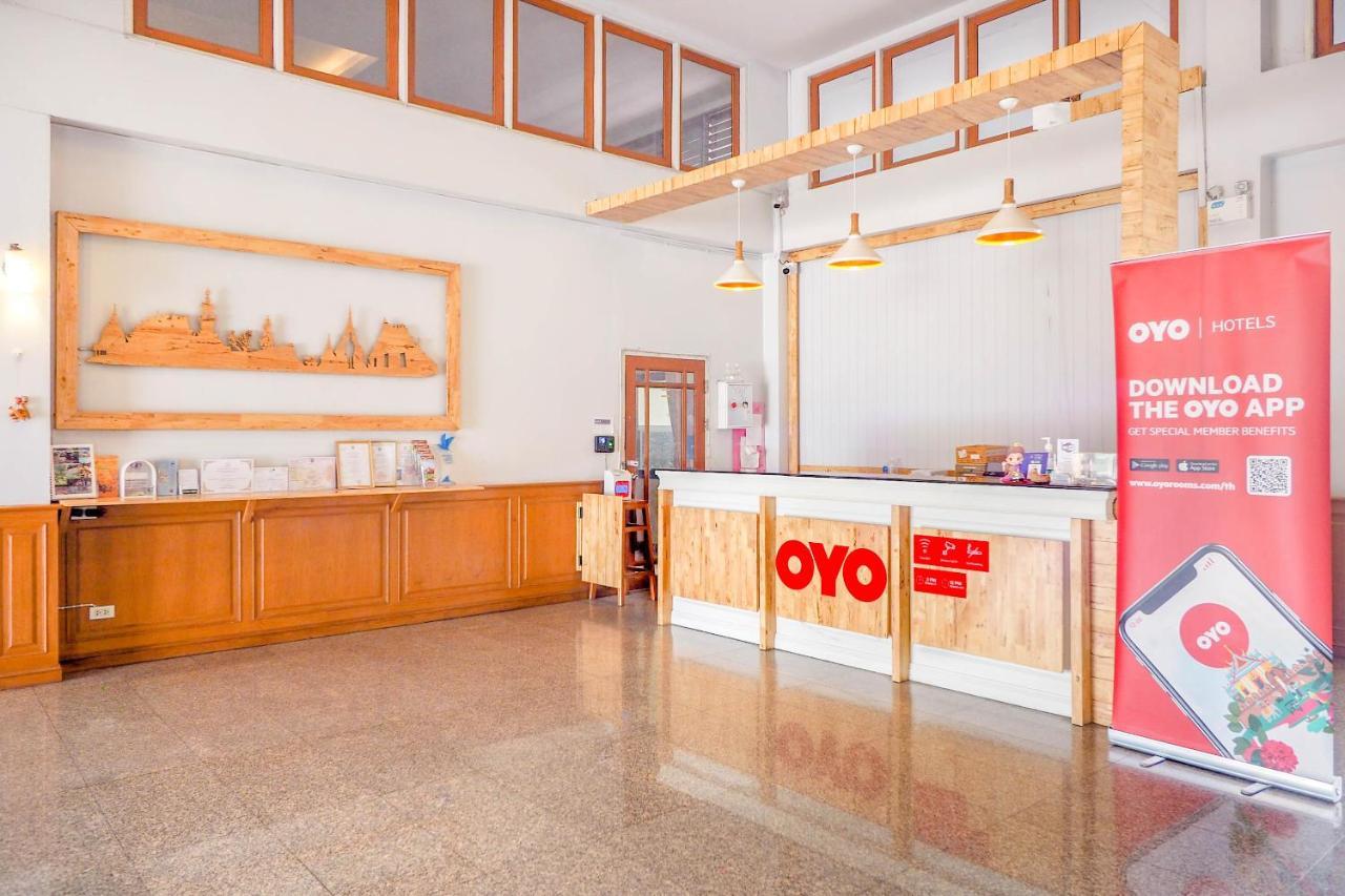 Oyo 859 Golden Land Hotel Chiang Rai Exterior photo